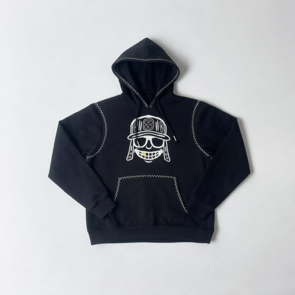 Black and White Bordada Embroidered Hoodie